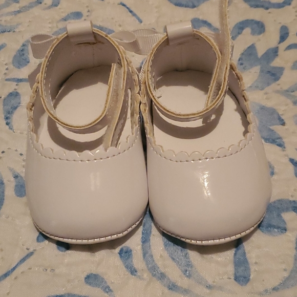 white dressing shoes